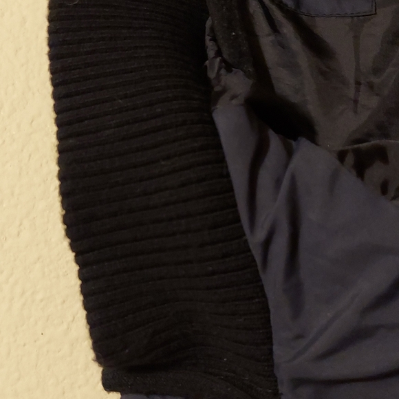 Jacket - Picture 2 of 7